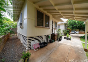 3811 Waialae Avenue,Honolulu,Hawaii,96816,8 Bedrooms Bedrooms,4 BathroomsBathrooms,Single family,Waialae,18096018