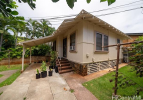 3811 Waialae Avenue,Honolulu,Hawaii,96816,8 Bedrooms Bedrooms,4 BathroomsBathrooms,Single family,Waialae,18096018