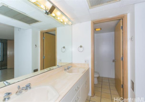 1650 Ala Moana Boulevard,Honolulu,Hawaii,96815,2 Bedrooms Bedrooms,2 BathroomsBathrooms,Condo/Townhouse,Ala Moana,35,18096197