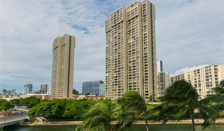 1650 Ala Moana Boulevard,Honolulu,Hawaii,96815,2 Bedrooms Bedrooms,2 BathroomsBathrooms,Condo/Townhouse,Ala Moana,35,18096197