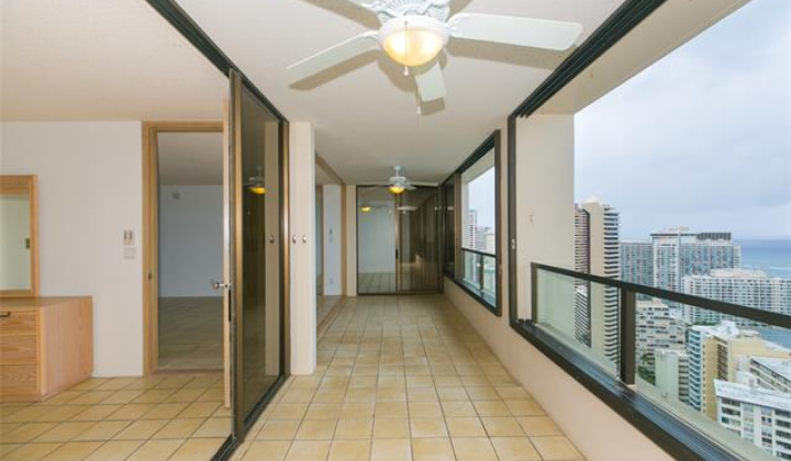 1650 Ala Moana Boulevard,Honolulu,Hawaii,96815,2 Bedrooms Bedrooms,2 BathroomsBathrooms,Condo/Townhouse,Ala Moana,35,18096197