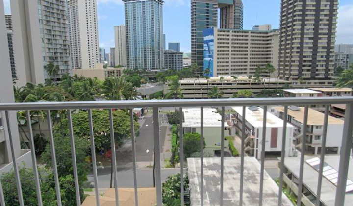 430 Keoniana Street,Honolulu,Hawaii,96815,1 Bedroom Bedrooms,1 BathroomBathrooms,Condo/Townhouse,Keoniana,4,18112535