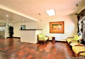 430 Keoniana Street,Honolulu,Hawaii,96815,1 Bedroom Bedrooms,1 BathroomBathrooms,Condo/Townhouse,Keoniana,4,18112535