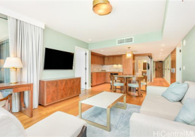 2139 Kuhio Avenue,Honolulu,Hawaii,96815,3 Bedrooms Bedrooms,3 BathroomsBathrooms,Condo/Townhouse,Kuhio,33,18120392