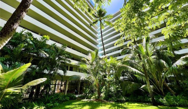 425 Ena Road,Honolulu,Hawaii,96815,1 ベッドルーム ベッドルーム,1 バスルームバスルーム,コンド / タウンハウス,Ena,8,18125280