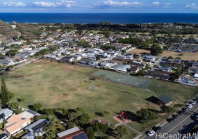 1381 Kaeleku Street,Honolulu,Hawaii,96825,5 ベッドルーム ベッドルーム,2 バスルームバスルーム,一戸建て,Kaeleku,18173718