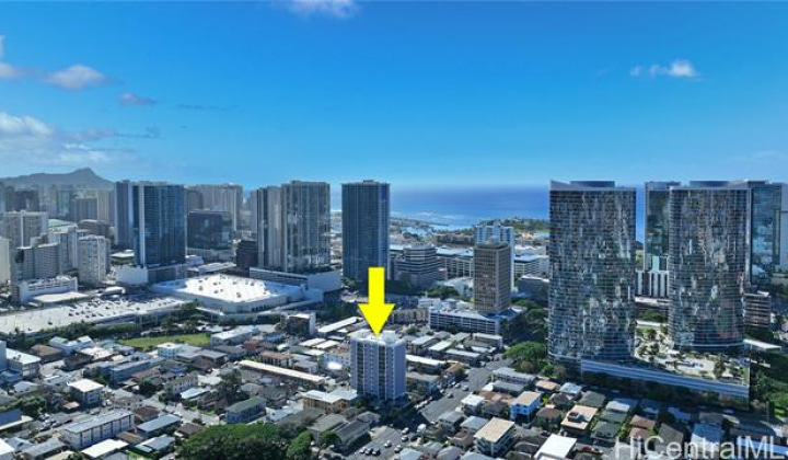 725 Piikoi Street,Honolulu,Hawaii,96814,1 Bedroom Bedrooms,1 BathroomBathrooms,Condo/Townhouse,Piikoi,2,18128095