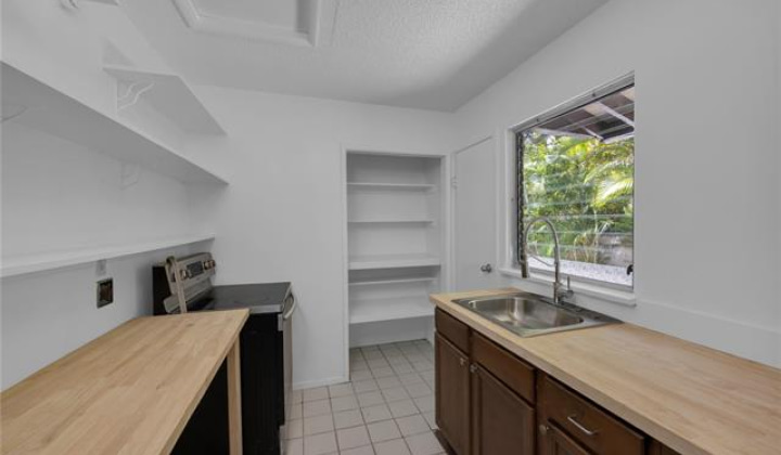 678 Auwina Street,Kailua,Hawaii,96734,5 Bedrooms Bedrooms,5 BathroomsBathrooms,Single family,Auwina,18174856
