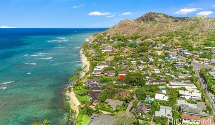 120 Kuine Place,Honolulu,Hawaii,96816,4 Bedrooms Bedrooms,3 BathroomsBathrooms,Single family,Kuine,18179262