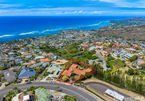 718 Puuikena Drive,Honolulu,Hawaii,96821,7 ベッドルーム ベッドルーム,6 バスルームバスルーム,一戸建て,Puuikena,18186822