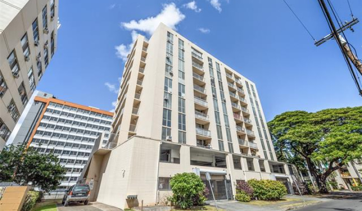 1415 Punahou Street,Honolulu,Hawaii,96822,2 ベッドルーム ベッドルーム,1 バスルームバスルーム,コンド / タウンハウス,Punahou,8,18143174