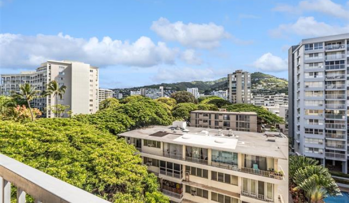 1415 Punahou Street,Honolulu,Hawaii,96822,2 ベッドルーム ベッドルーム,1 バスルームバスルーム,コンド / タウンハウス,Punahou,8,18143174