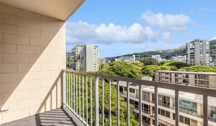 1415 Punahou Street,Honolulu,Hawaii,96822,2 ベッドルーム ベッドルーム,1 バスルームバスルーム,コンド / タウンハウス,Punahou,8,18143174