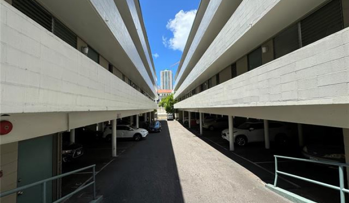 751 Kinau Street,Honolulu,Hawaii,96813,2 ベッドルーム ベッドルーム,1 バスルームバスルーム,コンド / タウンハウス,Kinau,2,18144349