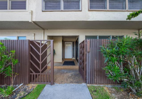 6204 Keokea Place,Honolulu,Hawaii,96825,4 Bedrooms Bedrooms,3 BathroomsBathrooms,Condo/Townhouse,Keokea,1,18144770