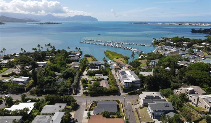 44-544 Kaneohe Bay Drive,Kaneohe,Hawaii,96744,4 ベッドルーム ベッドルーム,2 バスルームバスルーム,一戸建て,Kaneohe Bay,18146273