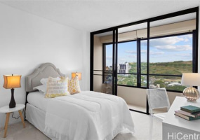 1717 Mott Smith Drive,Honolulu,Hawaii,96822,2 ベッドルーム ベッドルーム,2 バスルームバスルーム,コンド / タウンハウス,Mott Smith,25,18150430