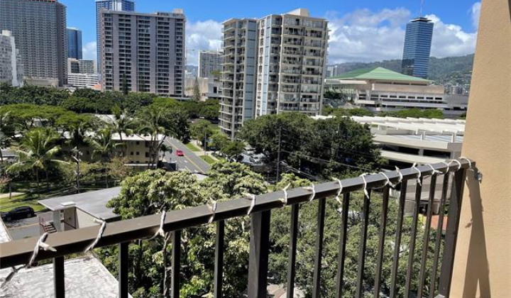 411 Hobron Lane,Honolulu,Hawaii,96815,1 ベッドルーム ベッドルーム,1 バスルームバスルーム,コンド / タウンハウス,Hobron,8,18158831