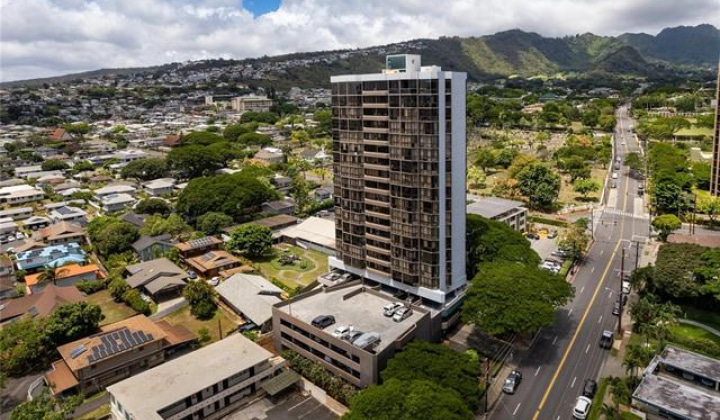 2040 Nuuanu Avenue,Honolulu,Hawaii,96817,1 Bedroom Bedrooms,1 BathroomBathrooms,Condo/Townhouse,Nuuanu,18,18159619