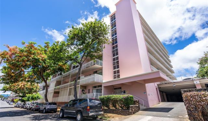 1020 Green Street,Honolulu,Hawaii,96822,1 Bedroom Bedrooms,1 BathroomBathrooms,Condo/Townhouse,Green,2,18159789