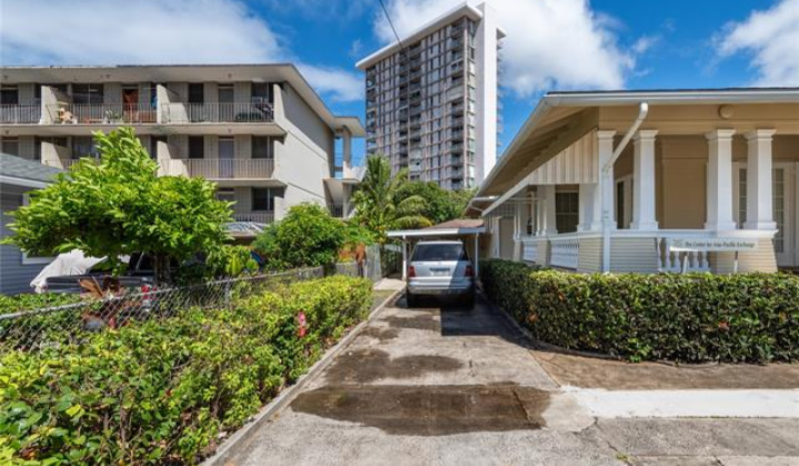 1616 Makiki Street,Honolulu,Hawaii,96822,3 Bedrooms Bedrooms,2 BathroomsBathrooms,Single family,Makiki,18205720