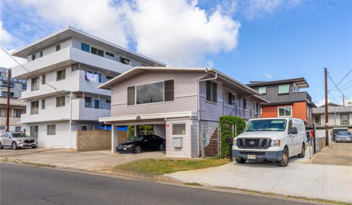 849 Hauoli Street,Honolulu,Hawaii,96826,5 Bedrooms Bedrooms,3 BathroomsBathrooms,Single family,Hauoli,18160426