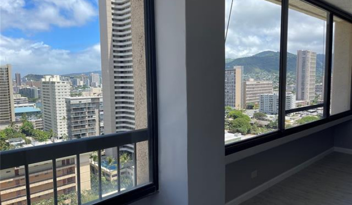 430 Lewers Street,Honolulu,Hawaii,96815,1 ベッドルーム ベッドルーム,1 バスルームバスルーム,コンド / タウンハウス,Lewers,21,18174116