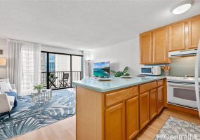 2140 Kuhio Avenue,Honolulu,Hawaii,96815,1 Bedroom Bedrooms,1 BathroomBathrooms,Condo/Townhouse,Kuhio,15,18176914