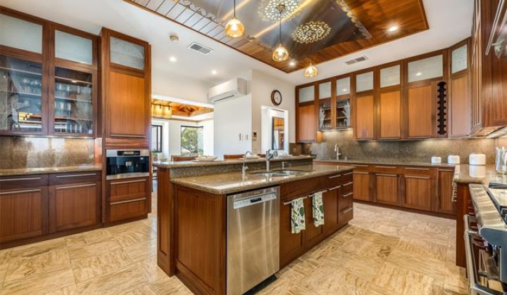 47 Kailuana Place,Kailua,Hawaii,96734,6 Bedrooms Bedrooms,6 BathroomsBathrooms,Single family,Kailuana,18178651