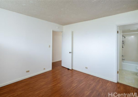 1013 Prospect Street,Honolulu,Hawaii,96822,1 Bedroom Bedrooms,1 BathroomBathrooms,Condo/Townhouse,Prospect,6,18179304