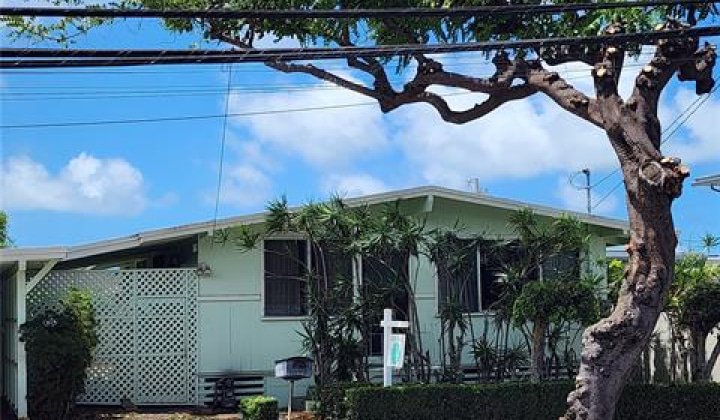 1362 Keolu Drive,Kailua,Hawaii,96734,3 Bedrooms Bedrooms,1 BathroomBathrooms,Single family,Keolu,18181253