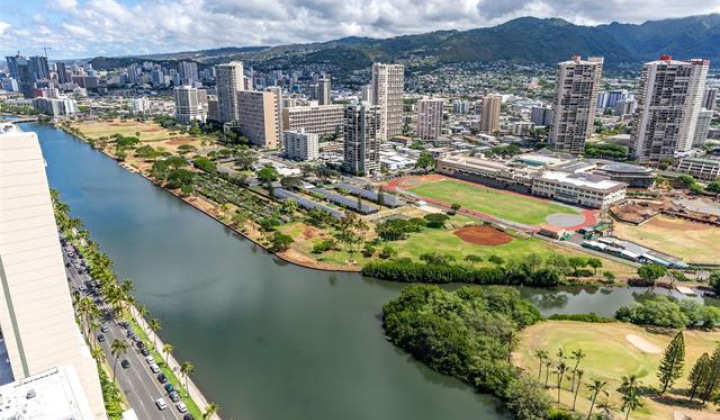 445 Seaside Avenue,Honolulu,Hawaii,96815,1 バスルームバスルーム,コンド / タウンハウス,Seaside,42,18186597