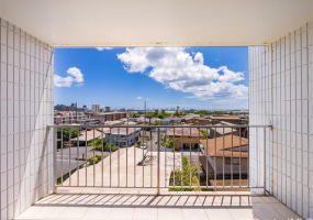 647 Kunawai Lane,Honolulu,Hawaii,96817,2 Bedrooms Bedrooms,1 BathroomBathrooms,Condo/Townhouse,Kunawai,5,18186777