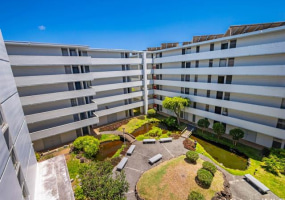 647 Kunawai Lane,Honolulu,Hawaii,96817,2 Bedrooms Bedrooms,1 BathroomBathrooms,Condo/Townhouse,Kunawai,5,18186777