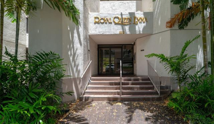 222 Vineyard Street,Honolulu,Hawaii,96813,3 ベッドルーム ベッドルーム,2 バスルームバスルーム,コンド / タウンハウス,Vineyard,3,18187349