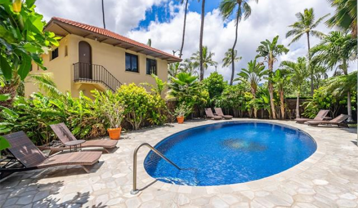 2465 Ala Wai Boulevard,Honolulu,Hawaii,96815,2 Bedrooms Bedrooms,2 BathroomsBathrooms,Condo/Townhouse,Ala Wai,4,18192969