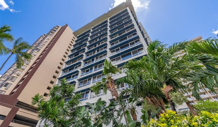 2465 Ala Wai Boulevard,Honolulu,Hawaii,96815,2 Bedrooms Bedrooms,2 BathroomsBathrooms,Condo/Townhouse,Ala Wai,4,18192969