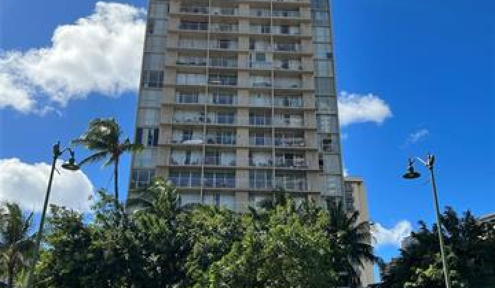 1925 Kalakaua Avenue,Honolulu,Hawaii,96815,1 ベッドルーム ベッドルーム,1 バスルームバスルーム,コンド / タウンハウス,Kalakaua,12,18093190