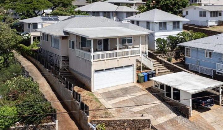 3766 Sierra Drive,Honolulu,Hawaii,96816,4 ベッドルーム ベッドルーム,3 バスルームバスルーム,一戸建て,Sierra,18194462