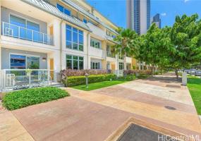 555 South Street,Honolulu,Hawaii,96813,2 Bedrooms Bedrooms,2 BathroomsBathrooms,Condo/Townhouse,South,1,18194694