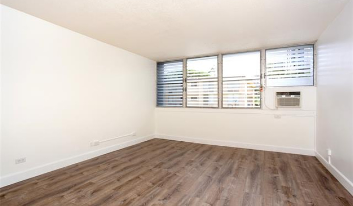 1550 Rycroft Street,Honolulu,Hawaii,96814,1 BathroomBathrooms,Condo/Townhouse,Rycroft,2,18194863