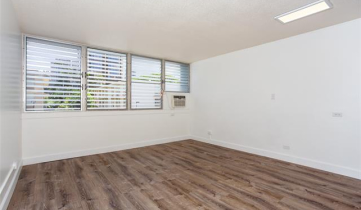 1550 Rycroft Street,Honolulu,Hawaii,96814,1 BathroomBathrooms,Condo/Townhouse,Rycroft,2,18194863