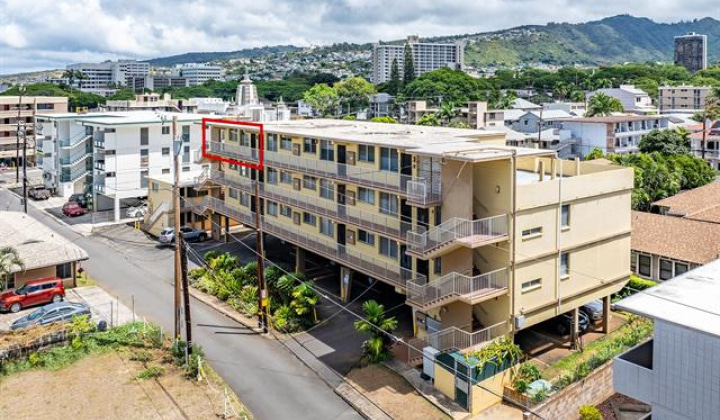 24 Hialoa Street,Honolulu,Hawaii,96817,2 ベッドルーム ベッドルーム,1 バスルームバスルーム,コンド / タウンハウス,Hialoa,4,18195682