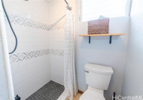 2140 10th Avenue,Honolulu,Hawaii,96816,1 BathroomBathrooms,Condo/Townhouse,10th,4,18101000