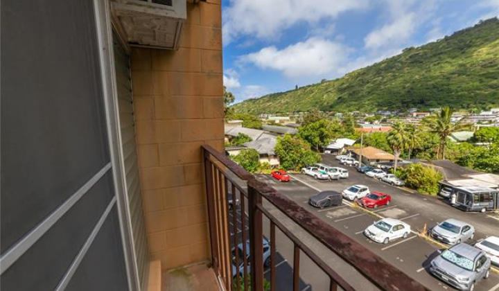 2140 10th Avenue,Honolulu,Hawaii,96816,1 BathroomBathrooms,Condo/Townhouse,10th,4,18101000