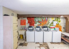 2140 10th Avenue,Honolulu,Hawaii,96816,1 BathroomBathrooms,Condo/Townhouse,10th,4,18101000