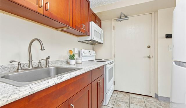 2888 Ala Ilima Street,Honolulu,Hawaii,96818,1 BathroomBathrooms,Condo/Townhouse,Ala Ilima,24,18199058