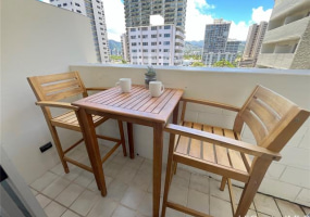 2450 Prince Edward Street,Honolulu,Hawaii,96815,1 BathroomBathrooms,Condo/Townhouse,Prince Edward,9,18079230