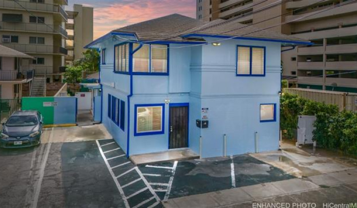 729 Ekela Avenue,Honolulu,Hawaii,96816,8 Bedrooms Bedrooms,4 BathroomsBathrooms,Single family,Ekela,18199694