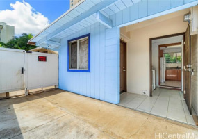 729 Ekela Avenue,Honolulu,Hawaii,96816,8 Bedrooms Bedrooms,4 BathroomsBathrooms,Single family,Ekela,18199694